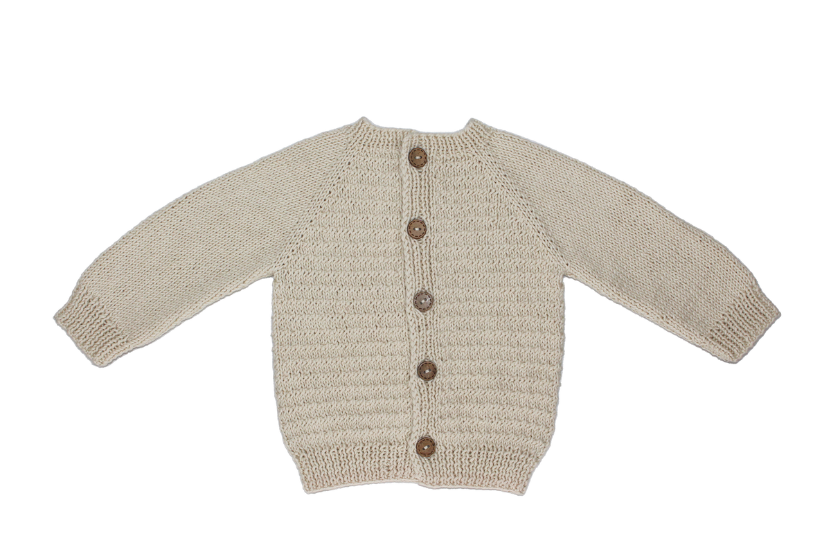 Premium Strickjacke "Essential" Créme